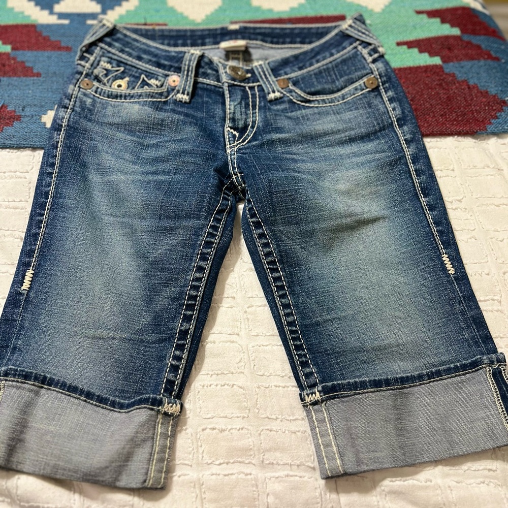 EUC True Religion Sophie Bermuda Shorts Sz 27